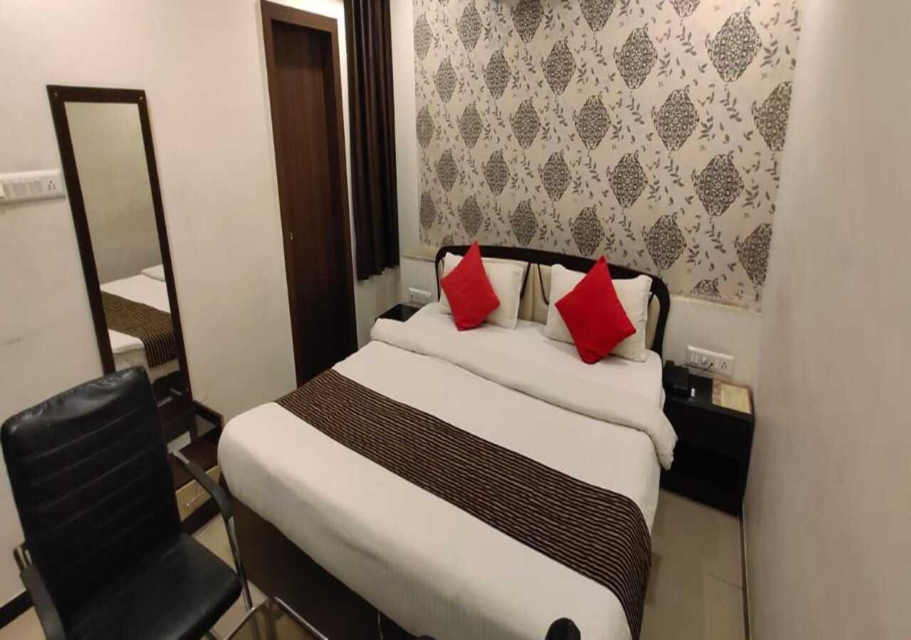 Hotel Swagatam Inn Rajkot Exterior photo